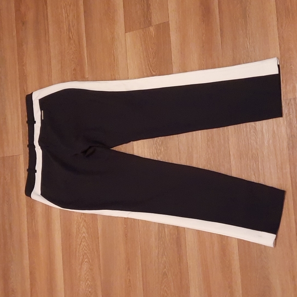 🔥🔥🔥SALE🔥🔥🔥Michael Kors Black & Cream Tuxedo Pants - Picture 3 of 4